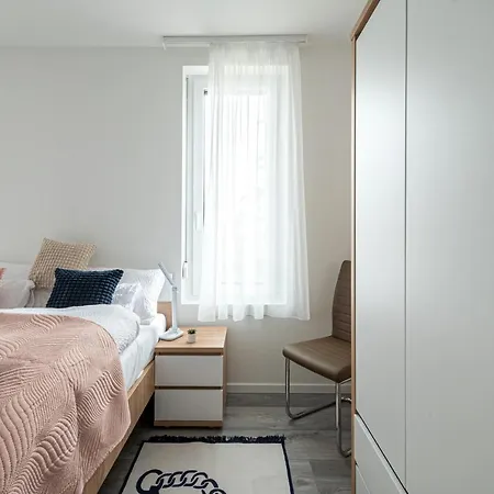 Roze Blue Design Apartment