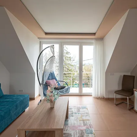 Apartment Roze Blue Design *