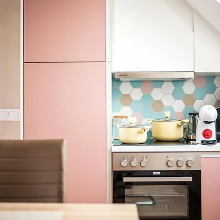 Apartment Roze Blue Design Csopak