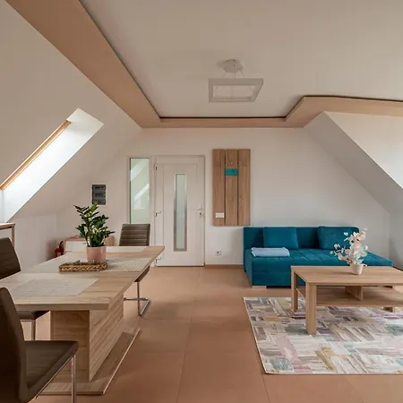 Roze Blue Design Apartment Csopak